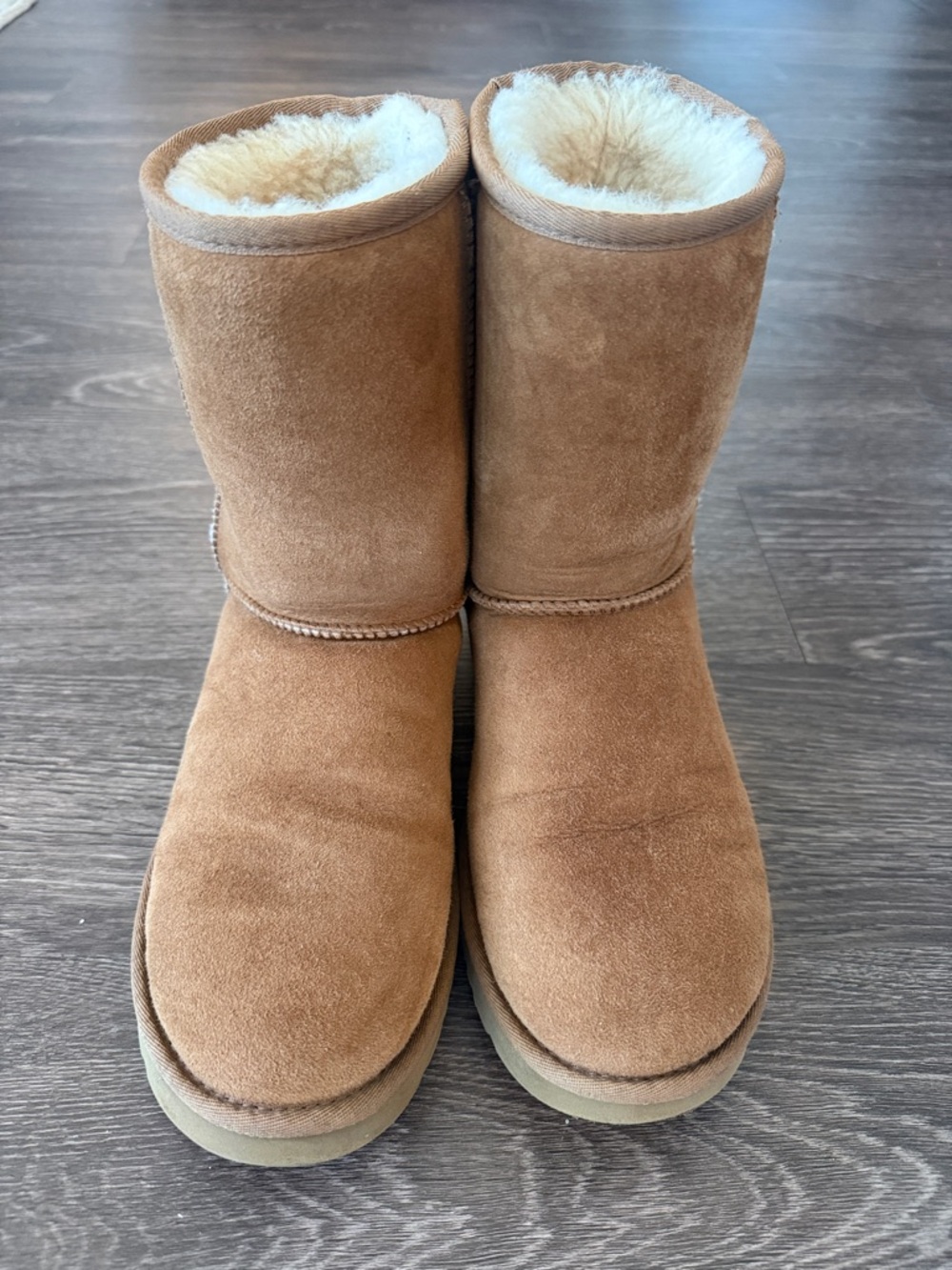 UGG Classic Short II (Chestnut / Size: 10)